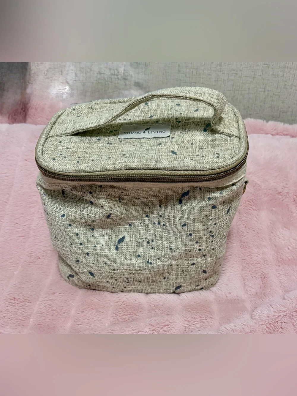 Young Living Insulated Lunch Tote Bag